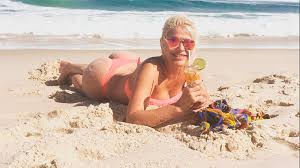 Soy una mamá feliz❣ instagram @nazarenavelez #nazarenavelez contacto: Para Aplacar La Ola Polar Los Videos Hot De Nazarena Velez Espectaculos Elonce Com