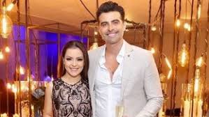 Participe e mande a sua pergunta aqui nos comentários! Li Martins Do Rouge Reata Casamento Com Pai Da Sua Filha Apos Dois Anos Separados Famosos Extra Online