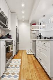 You Have Got A Small Kitchen We Ve Got 20 Ideas To Make It Better Including Tips Pictur Budget Kitchen Remodel Cheap Kitchen Remodel Kitchen Remodel Small