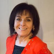 Suzette Mclean's Instagram, Twitter & Facebook