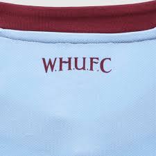 Moyes keen for west ham star to be 'really important' in 21/22. West Ham 2021 22 Auswarts Trikot