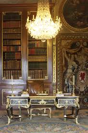 La bibliothèque de Vaux le Vicomte #or #aout #patrimoine | Chateau ...