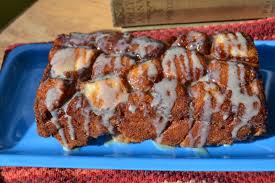 It's easy to make and fun to eat. Easy Pumpkin Spice Monkey Bread Apron Free Cooking
