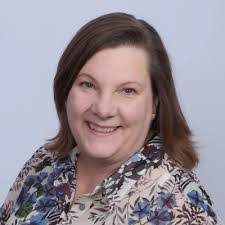 Mary Ferretti's Instagram, Twitter & Facebook