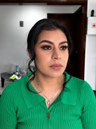 Diana Colunga Makeup DOLLS BR