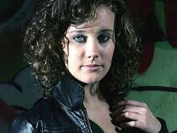 Michelle Leather's Instagram, Twitter & Facebook