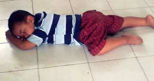 Dapatkan berita terkini mengenai paru+paru+berair dan cari tajuk utama berita terkini mengenai paru+paru+berair dari astro awani. Tidur Atas Lantai Penyebab Paru Paru Berair Mitos Atau Fakta Famili Mstar