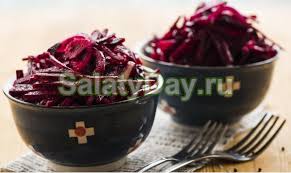 салат из свеклы с жареным луком и соевым соусом Salat Iz Svezhej Svekly Koncentraciya Yarkosti Vkusa I Polzy Recept S Foto I Video