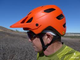 For many riders, the giro chronicle will be an obvious choice as their next helmet. Giro Chronicle Mips Orange Off 68 Www Daralnahda Com