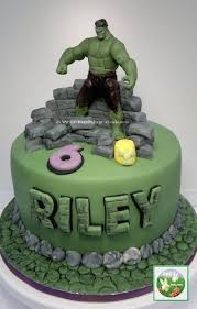 Incredible Hulk For Riley Hulk Birthday Cakes Incredible Hulk Cake Hulk Birthday