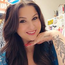 What are the best happy hour spots in Rehoboth?