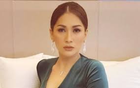 Ia adalah mantan suami angelina sondakh yang juga merupakan mantan penyidik reserse polri. Heboh Kabar Nikahi Brotoseno Tata Janeeta Akhirnya Beri Tanggapan