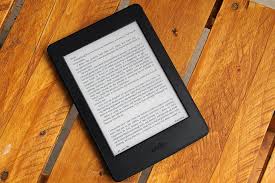 Kindle Paperwhite Review 2015 Our Favorite E Reader Gets Even Better Kindle Paperwhite Kindle E Ink Display