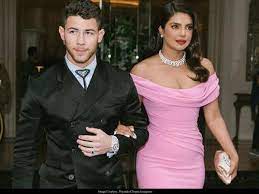Jaane kahan se aayi hai, 2010 — priyanka chopra. 5 Times Priyanka Chopra And Nick Jonas Spoke About Their 10 Year Age Gap The Times Of India