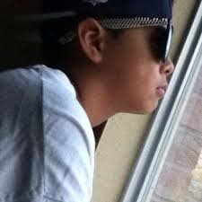 Felix Saucedo (@felixthugin)