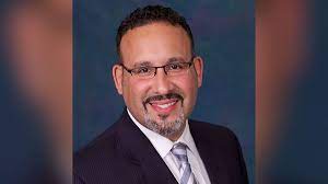 Perfil oficial de l'ajuntament de cardona a twitter. Miguel Cardona Biden Poised To Nominate Connecticut Education Chief As Education Secretary Cnnpolitics