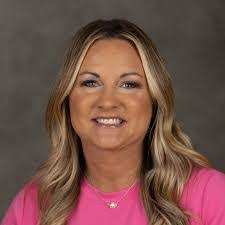 Linda Kelsch's Instagram, Twitter & Facebook