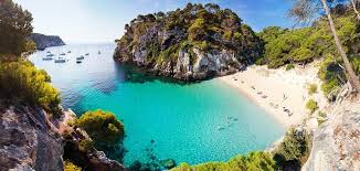 Akdeniz'in en güzel şehirlerinden i̇spanya tatil için en çok tercih edilen destinasyonlar arasında yer alıyor. En Iyi 10 Ispanyol Adasi Nationalturk