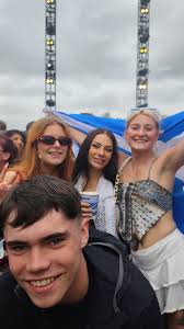 Help with photo edit request