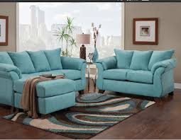 Sonra yok ya bu renk tam olmadı galiba, acaba şu rengi mi kullansam, acaba bu rengin hover olayına daha açık bir ton mu yoksa koyu bir ton mu kullansam gibi. Turkuaz Renkli Koltuklara Ne Renk Hali