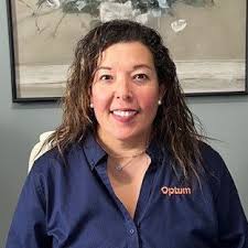 Amber Giron's Instagram, Twitter & Facebook