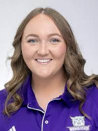 Kami Johnson's Instagram, Twitter & Facebook