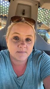 Carl Arch's Instagram, Twitter & Facebook