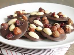 3 Recettes Nestle Au Chocolat Noir Absolu Mendiant Chocolat Recette Mendiant Chocolat Recette