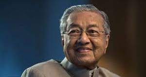 (beberapa orang mungkin sudah mengenalnya, tapi beliau adalah salah satu tokoh yang sangat saya kagumi). Tokoh Yang Saya Kagumi