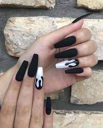Unas de gel vs unas acrilicas cual elegir. Disenos De Unas Acrilicas Negras Fotos De Unas Acrilicas 2021 Disenos E Ideas De Unas Decoradas Modaellas Com Un Clasico Nunca Pasa De Moda Issac Artiaga