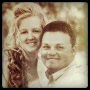 Kelli Brock's Instagram, Twitter & Facebook