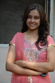 Sri Divya Actress HD photos,images,pics and stills-indiglamour.com 224257