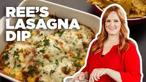 Cheesy Lasagna Dip And Pasta Chips With Ree Drummond The Pioneer Woman Food Network In 2021 Lasagna Dip Food Network Recipes Food Network Recipes Pioneer Woman