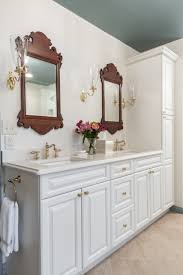 Every time i think about bathroom vanities i am reminded on the it comes not only with a beautiful, raised vanity but also with an elegant carrera marble countertop. 75 Beautiful Bathroom With Raised Panel Cabinets Pictures Ideas June 2021 Houzz
