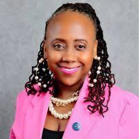 Janet McNichol Sphr, Cae