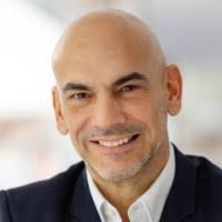 Michele Riley's Instagram, Twitter & Facebook