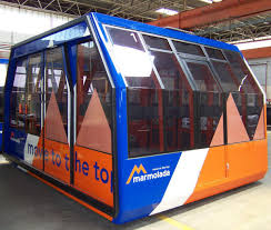 Funivia marmolada tratto malga ciapela 1450 coston d artemoia 2350. Funivia Marmolada Operaio Cade Per Sei Metri Montagna Tv