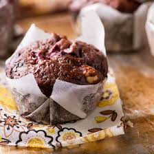 Muffins Chocolates Aux Eclats De Kinder Country Recette Delicieux Cupcakes Alimentation Muffins Moelleux