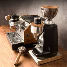 Artpresso Design Creates Quality Designed And Innovative Coffee Products For Both Home Use And The Professional Ba Espresso Cafe Coffee Tamper Espresso Machine