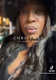 Hark how the bells Sweet silver bells All seem to say Throw cares away  Christmas is here Bringing good cheer To young and old Meek and the bold  Getting in the holiday spirit with @Maker’s Mark ...