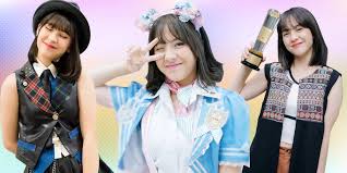 Jun 16, 2021 · angga dipertemukan lagi dengan adhisty zara dalam film remaja mariposa. Muda Berbakat Ini Deretan Film Yang Dibintangi Zara Jkt48