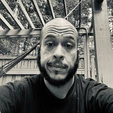 Michael Vignola's Instagram, Twitter & Facebook