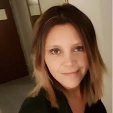 Julie Larocque (@larojl)