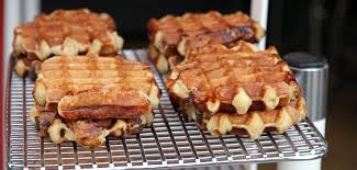 Recette gaufres de bruxelles par ernaelsteen. Saviez Vous Qu Il Y A Une Difference Entre La Gaufre De Liege Et Celle De Bruxelles Focus On Belgium