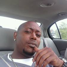 Donnell Fowler's Instagram, Twitter & Facebook