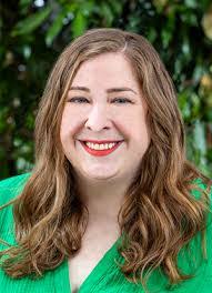 Karla Maynard's Instagram, Twitter & Facebook