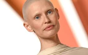 Bianca Balti a Belve: 'Il sesso mi ha aiutato a guarire dal cancro.  Scriverò un libro'