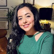 Louise Noyes's Instagram, Twitter & Facebook