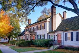 The Patrick Henry Colonial Home At The Dearborn Inn Marriott Marriott Hotels Colonial House Dearborn Inn