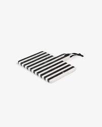 Vote and tell us about it in the comments! Bergman Rectangular Chopping Board Black And White Marble Kave Home